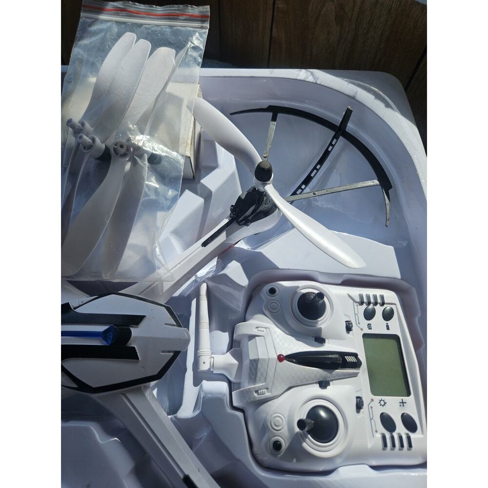 World Tech Toy Prowler Camera RC Drone 720p Photo/Video Camera White 3 Speed - Picture 6 of 11